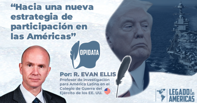 Retrato de R. Evan Ellis junto al título “Hacia una nueva estrategia de participación en las Américas”, con elementos visuales relacionados a diplomacia y seguridad hemisférica.